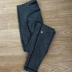 Grey hardly worn Lululemon leggings